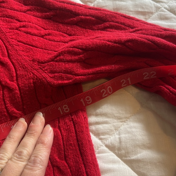 Land’s End Red Cable Knit Sweater Small - Picture 8 of 9